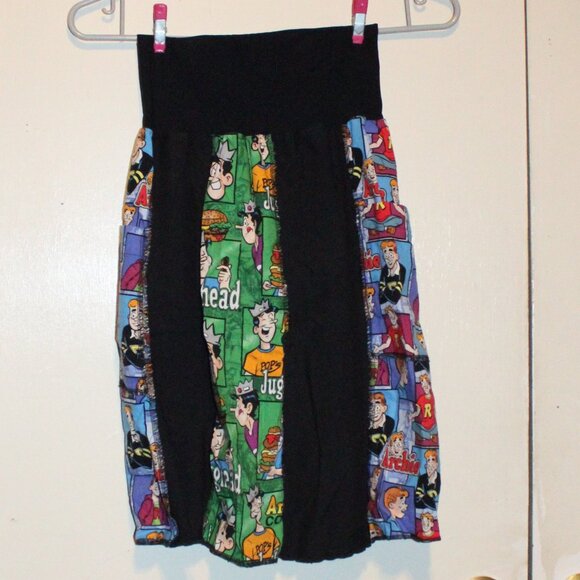 Novelty Archie Comics Paneled Skirt - Women's Size S - Picture 1 of 4